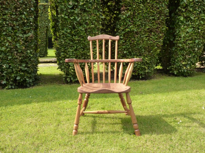 bespoke chairs, Windsor comb back chair