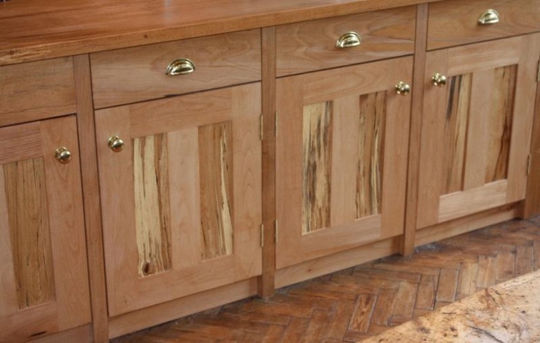 bespoke carpenter, bespoke kitchen cupboards